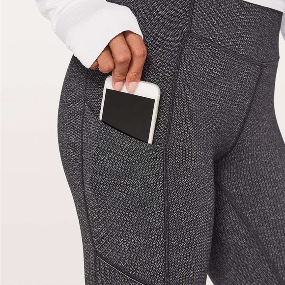 Lululemon Speed Up Tight 28" Size 4 Luxtreme Knit Heathered Black Herringbone - Picture 4 of 16